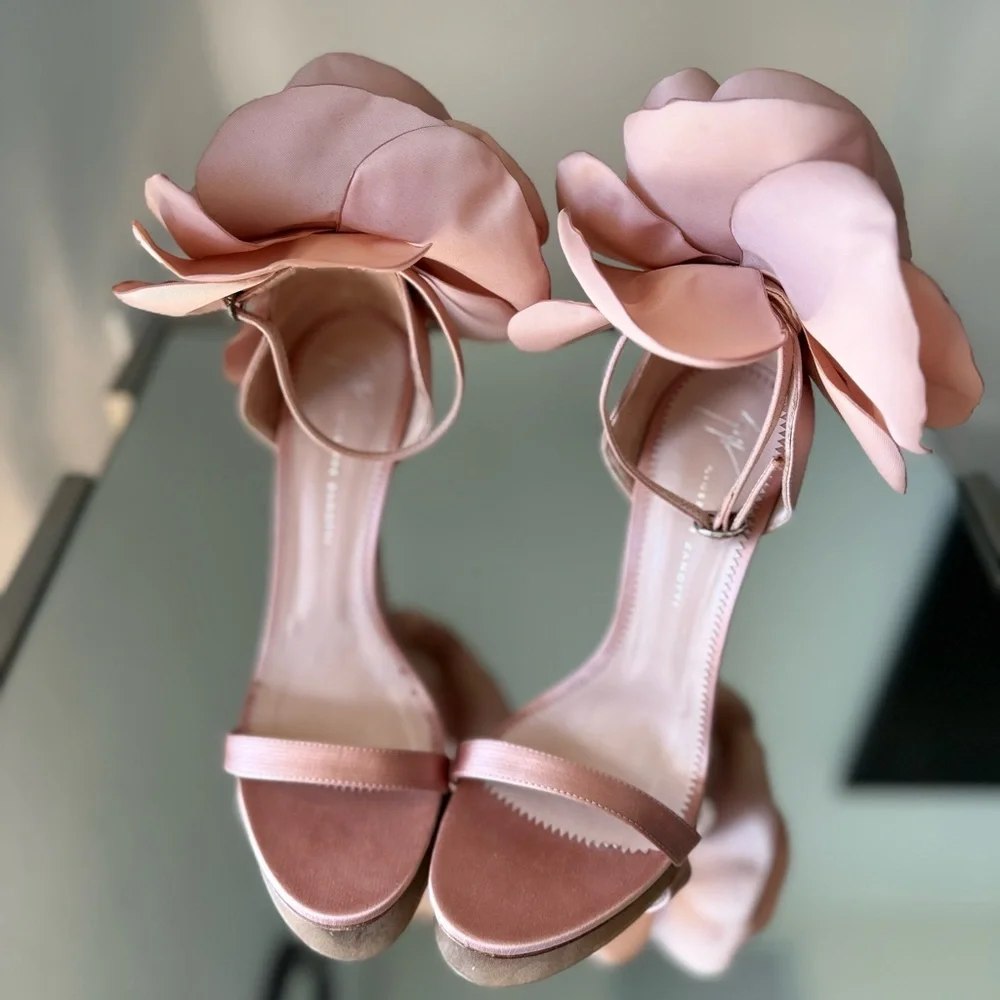 Like New GIUSEPPE ZANOTTI Peony 115mm Sandals In Schwarz $1,395 38